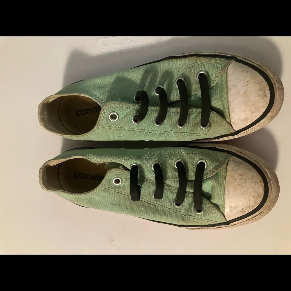 Converse kids size 2.